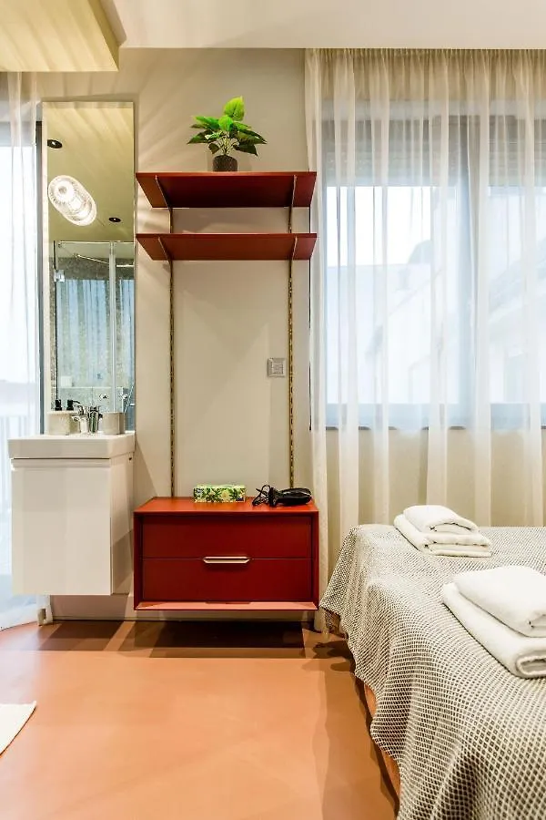 K52 Luxury 4Bdrm 4Bthrm Apartment Budapest 0*,